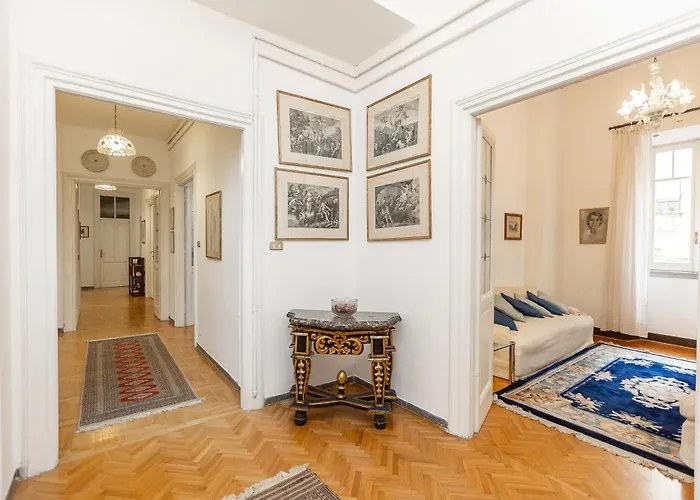 Amazing San Giovanni In Laterano Appartement *